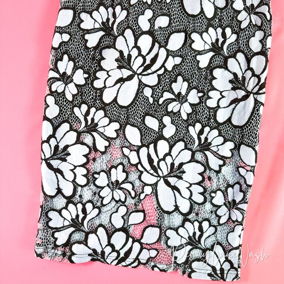 Missguided Floral Lace Back Bodycon Dress - Picture 10 of 13